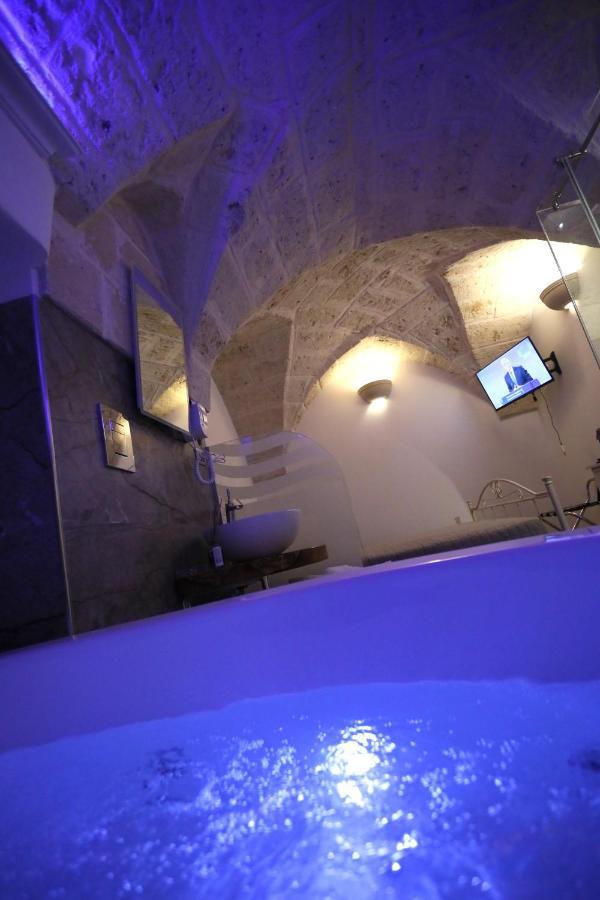 Dimora Le Volte Bed and Breakfast Fasano Esterno foto