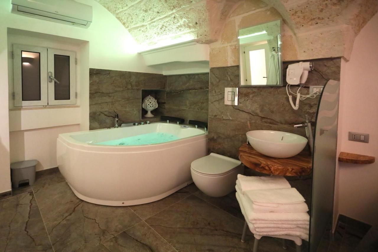 Dimora Le Volte Bed and Breakfast Fasano Esterno foto